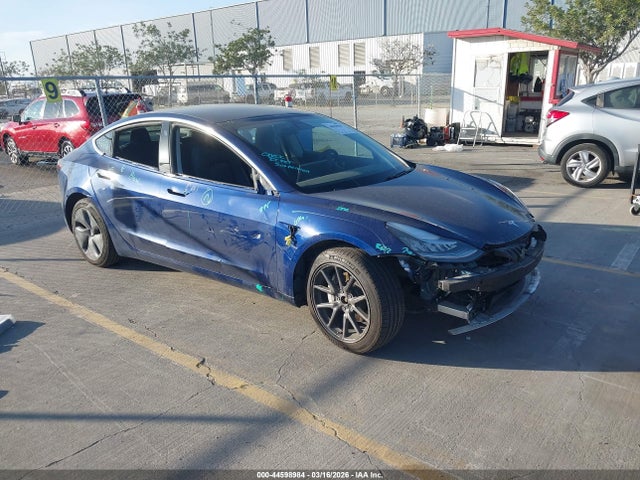 2019 TESLA MODEL 3 5YJ3E1EBXKF497156 Photo 0