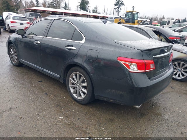 2011 LEXUS ES 350 JTHBK1EG6B2444276 Photo 2