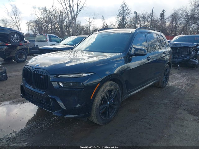 5UX33EM0XS9W22906 BMW X7 M60i