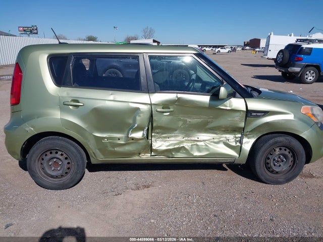 Продажа на аукционе авто 2013 Kia Soul, vin: KNDJT2A55D7591165, номер лота: 44599066