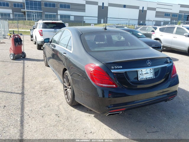 2014 MERCEDES-BENZ S 550 WDDUG8CB8EA065081 Photo 2