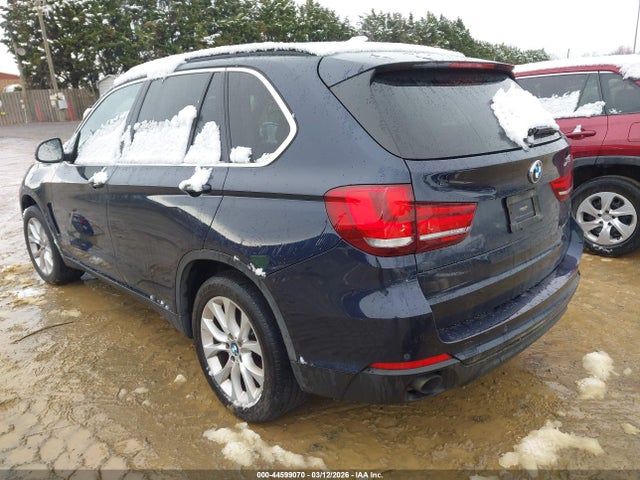 2016 BMW X5 5UXKS4C58G0N12650 Photo 2