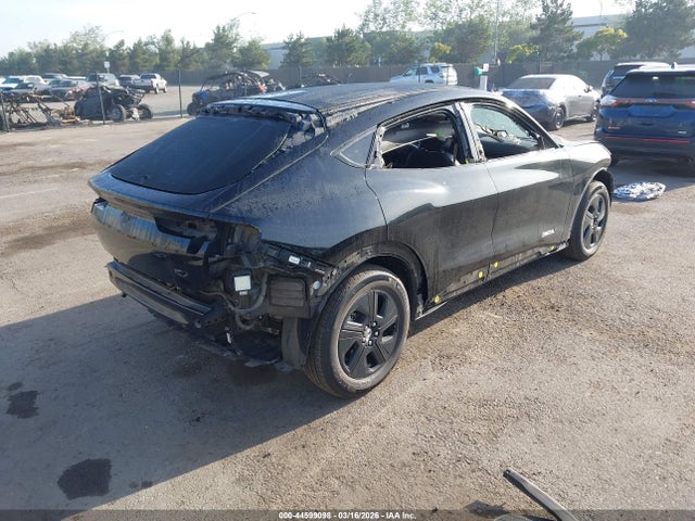 3FMTK2R7XMMA60627 Ford Mustang Mach-e California Route 1