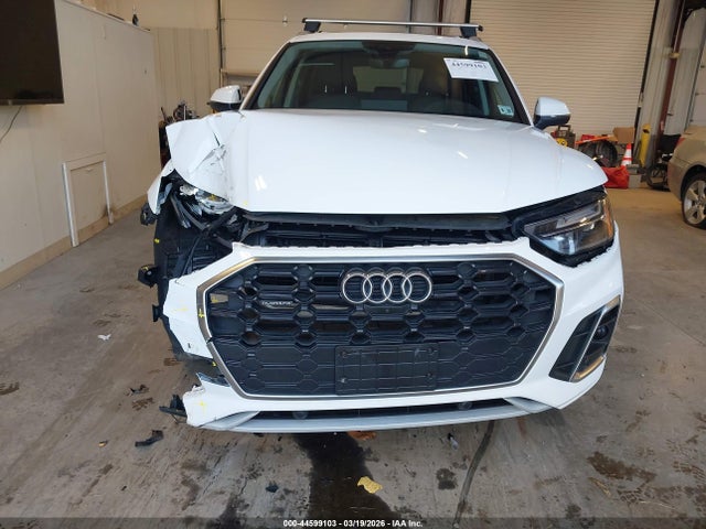 2023 Audi Q5 Premium Plus 45 Tfsi S Line Quattro მანქანა იყიდება აუქციონზე, vin: WA1EAAFY8P2134012, აუქციონის ნომერი: 44599103