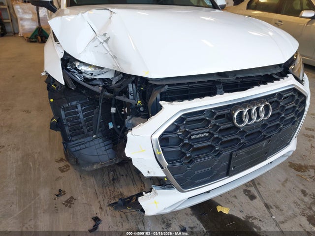 2023 Audi Q5 Premium Plus 45 Tfsi S Line Quattro მანქანა იყიდება აუქციონზე, vin: WA1EAAFY8P2134012, აუქციონის ნომერი: 44599103