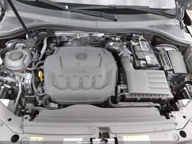 2022 Volkswagen Tiguan 2.0t Se R-line Black მანქანა იყიდება აუქციონზე, vin: 3VVCB7AX8NM147975, აუქციონის ნომერი: 44599113