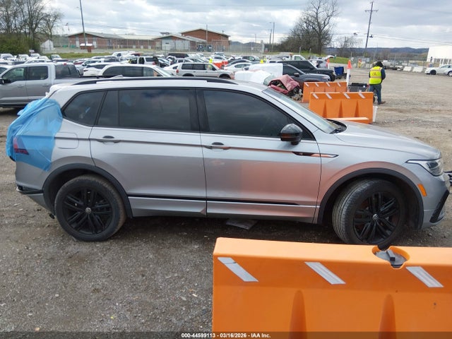 2022 Volkswagen Tiguan 2.0t Se R-line Black მანქანა იყიდება აუქციონზე, vin: 3VVCB7AX8NM147975, აუქციონის ნომერი: 44599113