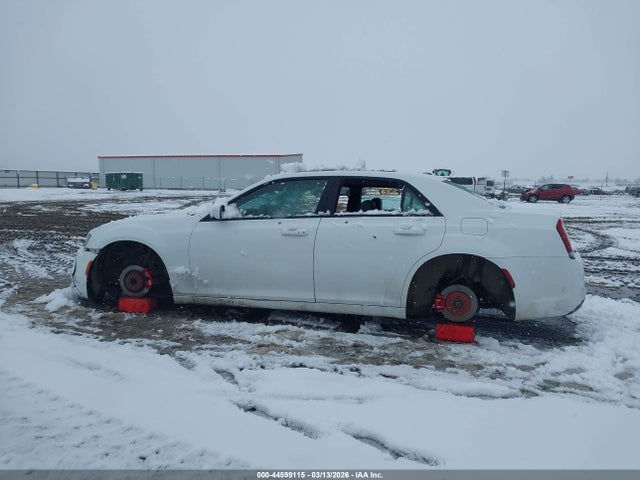 Aukcja sprzedaży 2015 Chrysler 300 S, vin: 2C3CCABG5FH859162, numer aukcji: 44599115