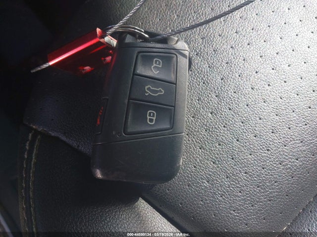 44599134 :رقم المزاد ، 1V2KR2CA5JC536357 vin ، 2018 Volkswagen Atlas 3.6l V6 Se مزاد بيع