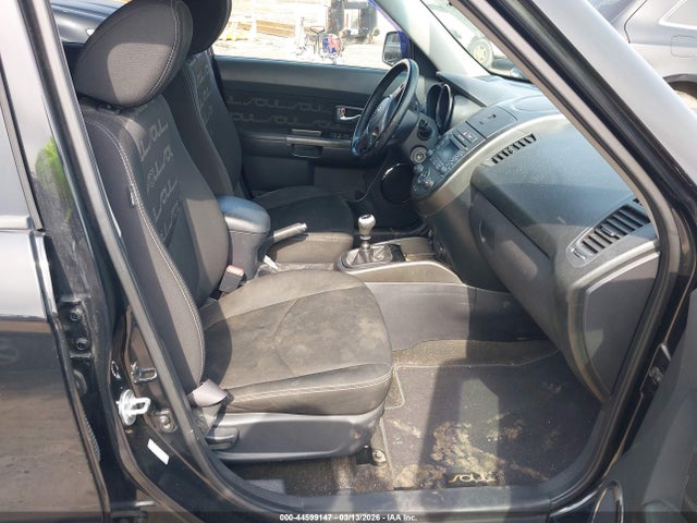 Продажа на аукционе авто 2013 Kia Soul +, vin: KNDJT2A66D7584721, номер лота: 44599147