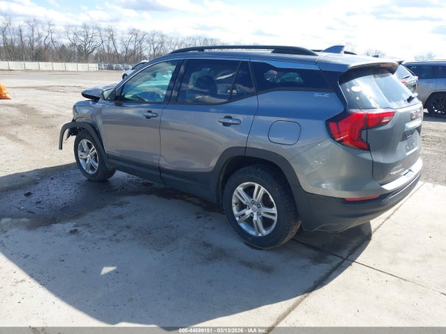 44599151 :رقم المزاد ، 3GKALTEV2JL358176 vin ، 2018 Gmc Terrain Sle مزاد بيع