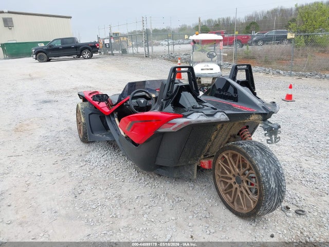 57XAALHD5N8152852 Polaris Slingshot Signature Le