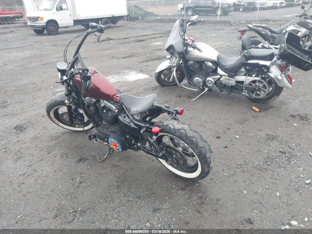 2011 HARLEY-DAVIDSON XL1200 1HD1LC31XBC409284 Photo 2