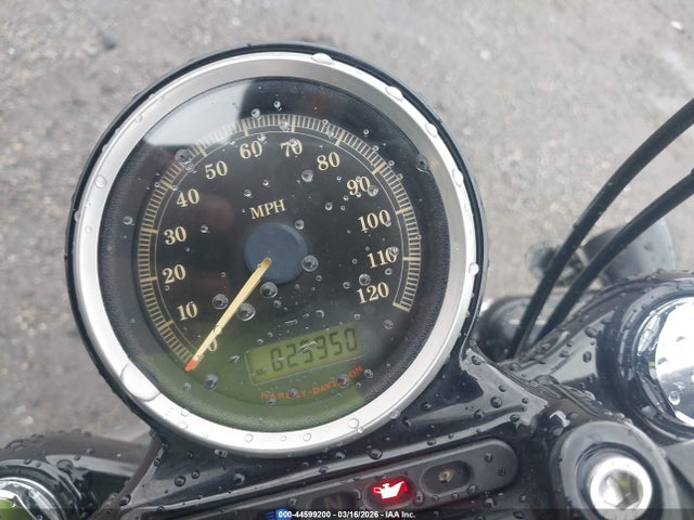 2011 HARLEY-DAVIDSON XL1200 1HD1LC31XBC409284 Photo 6