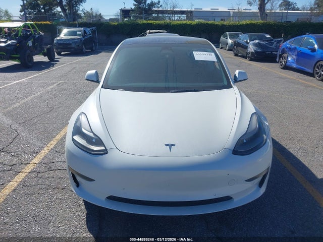 Продаж на аукціоні авто 2022 Tesla Model 3 Rear-wheel Drive, vin: 5YJ3E1EA0NF302029, номер лоту: 44599248