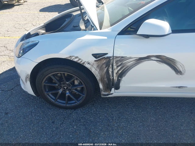 Продаж на аукціоні авто 2022 Tesla Model 3 Rear-wheel Drive, vin: 5YJ3E1EA0NF302029, номер лоту: 44599248