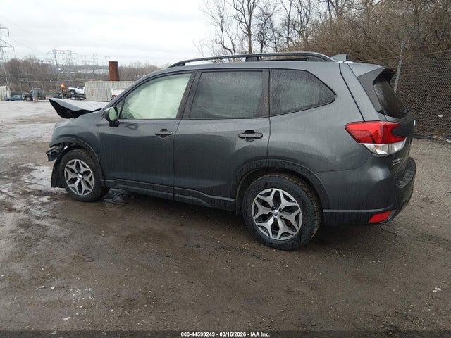44599249 :رقم المزاد ، JF2SKAJC2LH531533 vin ، 2020 Subaru Forester Premium مزاد بيع