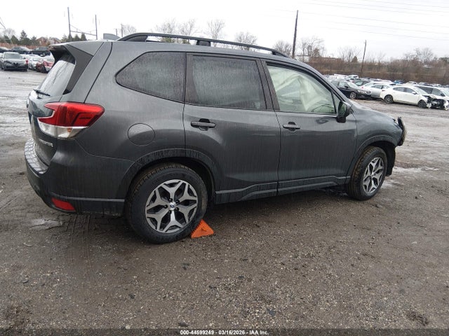 44599249 :رقم المزاد ، JF2SKAJC2LH531533 vin ، 2020 Subaru Forester Premium مزاد بيع