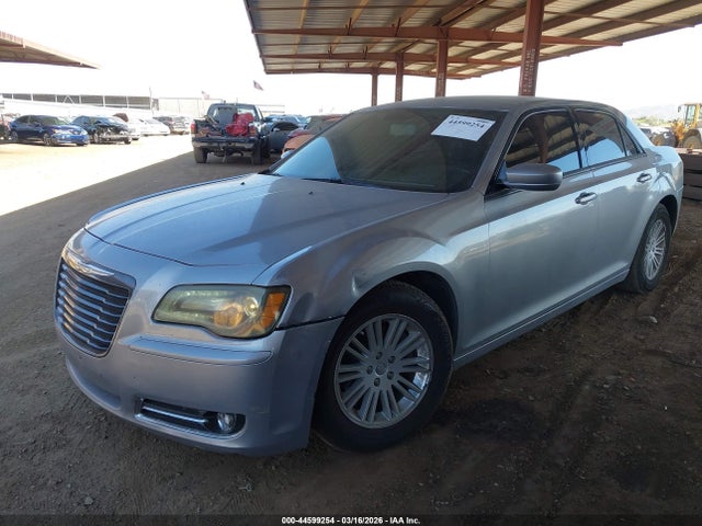 2014 Chrysler 300 300s მანქანა იყიდება აუქციონზე, vin: 2C3CCABG6EH341706, აუქციონის ნომერი: 44599254