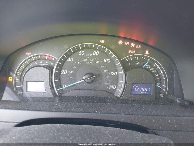 4T1BF1FKXFU104952 Toyota Camry