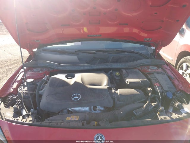 2018 MERCEDES-BENZ GLA 250 WDCTG4GB6JJ500354 Photo 9