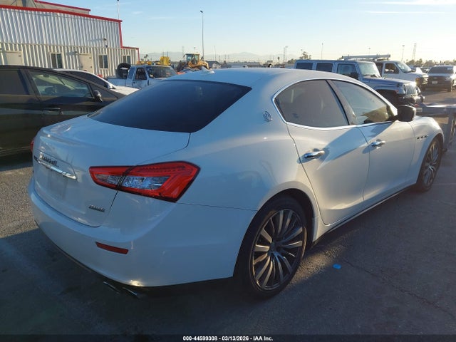 Maserati Ghibli S Q4 2015 ZAM57RTA3F1154307 Image 4