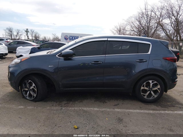 2020 Kia Sportage Lx მანქანა იყიდება აუქციონზე, vin: KNDPMCAC7L7802473, აუქციონის ნომერი: 44599315
