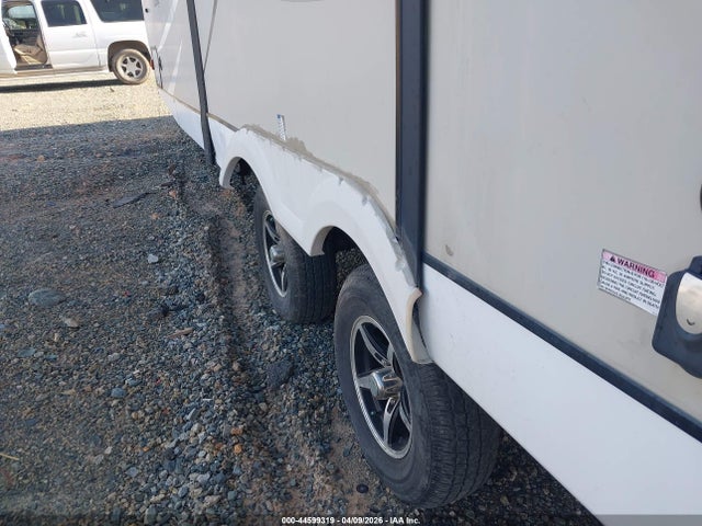 2019 Coachmen Freedom Express 248r მანქანა იყიდება აუქციონზე, vin: 5ZT2FEPB8KW005988, აუქციონის ნომერი: 44599319