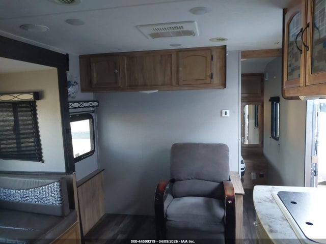 2019 Coachmen Freedom Express 248r მანქანა იყიდება აუქციონზე, vin: 5ZT2FEPB8KW005988, აუქციონის ნომერი: 44599319