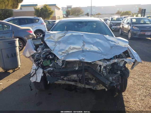 Toyota COROLLA SE 2018 5YFBURHE3JP826124 Image 10