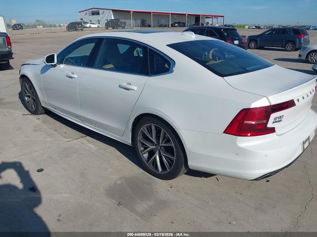 LVYA22MK5LP164094 Volvo S90 T6 Momentum