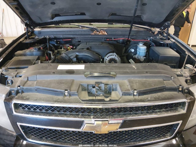 44599332 :رقم المزاد ، 1GNFK13087R127825 vin ، 2007 Chevrolet Tahoe Lt مزاد بيع
