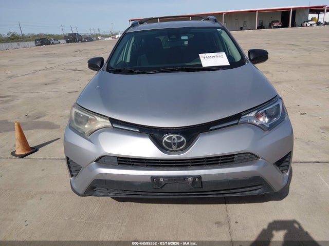 Toyota RAV4 LE 2017 2T3ZFREV6HW397428 Image 12