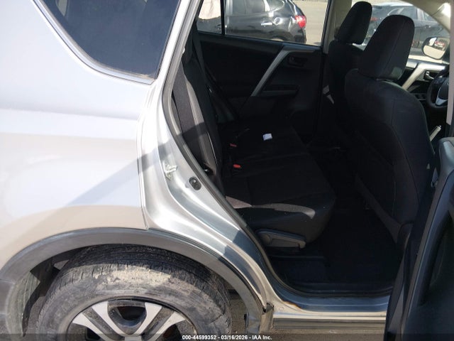 Toyota RAV4 LE 2017 2T3ZFREV6HW397428 Image 8