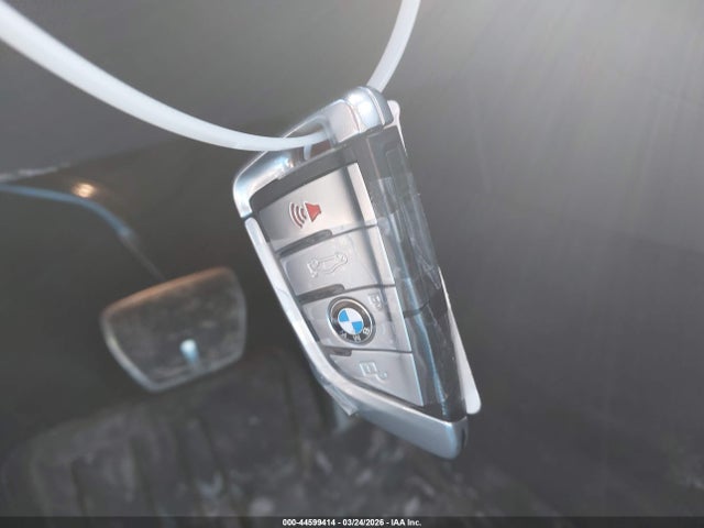 2019 Bmw 540i Xdrive მანქანა იყიდება აუქციონზე, vin: WBAJE7C51KWW23341, აუქციონის ნომერი: 44599414