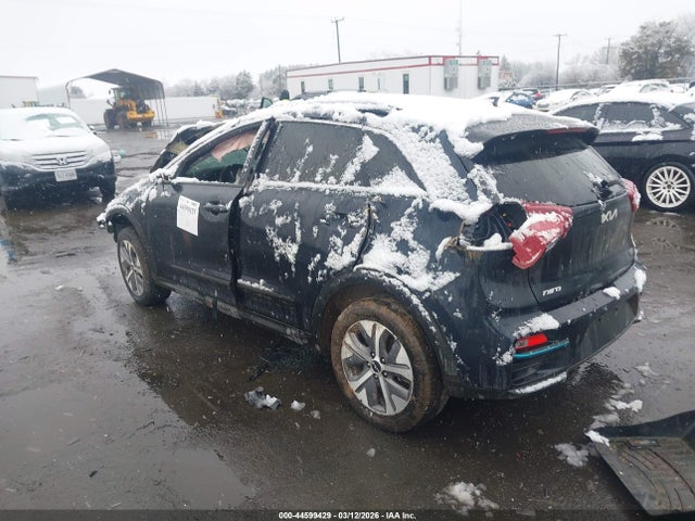 2022 KIA NIRO EV KNDCC3LG3N5153044 Photo 2