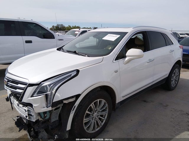 2019 CADILLAC XT5 1GYKNDRS1KZ269994 Photo 1