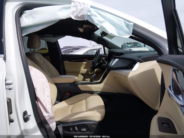 2019 CADILLAC XT5 1GYKNDRS1KZ269994 Photo 4