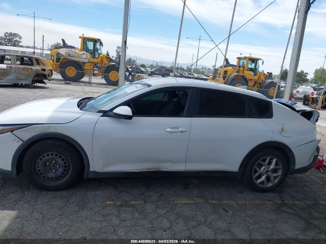 44599523 :رقم المزاد ، 3KPFT4DE8SE083167 vin ، 2025 Kia K4 Lx مزاد بيع
