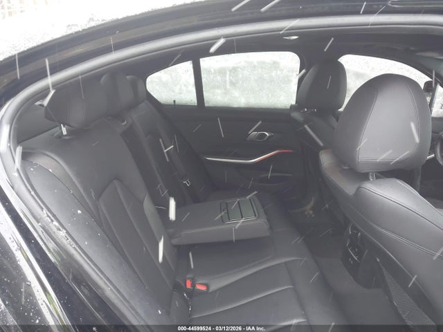 44599524 :رقم المزاد ، WBA5P7C08MFL18700 vin ، 2021 Bmw 330e مزاد بيع