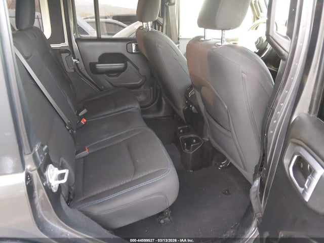 1C4HJXDG7MW583315 Jeep Wrangler Unlimited Islander 4x4