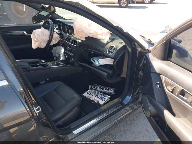 Продаж на аукціоні авто 2014 Mercedes-benz C 350 Sport, vin: WDDGF5HBXEA933685, номер лоту: 44599559