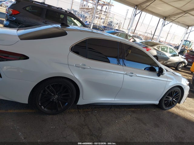 Toyota CAMRY XSE 2022 4T1K61AK7NU620840 Image 13
