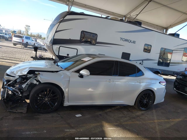 Toyota CAMRY XSE 2022 4T1K61AK7NU620840 Image 14