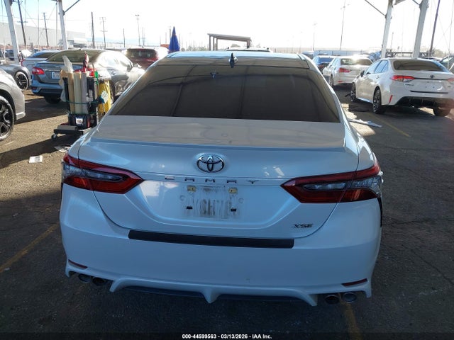 Toyota CAMRY XSE 2022 4T1K61AK7NU620840 Image 16