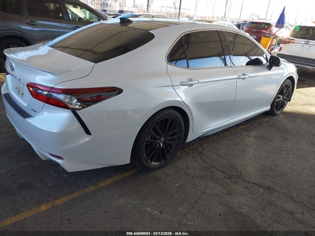 Toyota CAMRY XSE 2022 4T1K61AK7NU620840 Image 4
