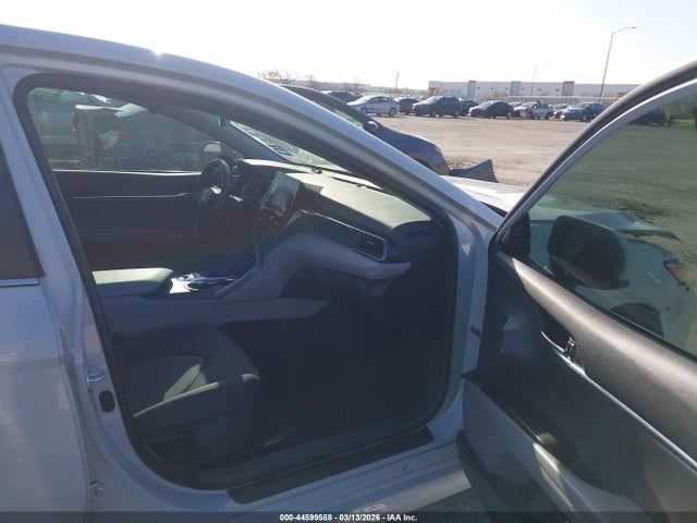 Aukcja sprzedaży 2023 Toyota Camry Le, vin: 4T1C31AKXPU057668, numer aukcji: 44599588