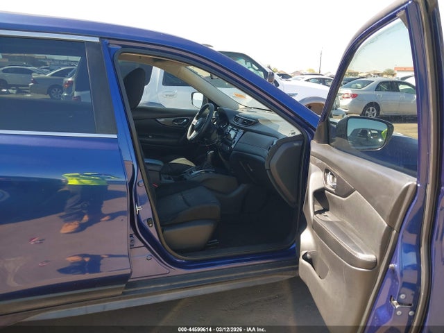 Nissan ROGUE S 2017 JN8AT2MT3HW142271 Image 5