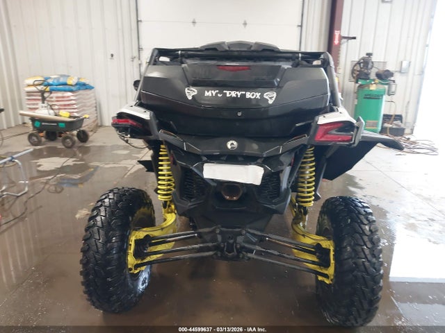 3JBVGAY48JK001134 Can-Am Maverick X3 Turbo