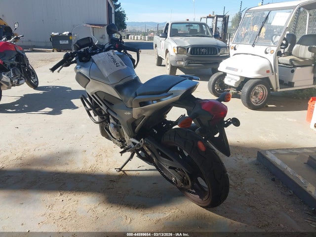 2012 HONDA NC700X JH2RC6353CK002124 Photo 2